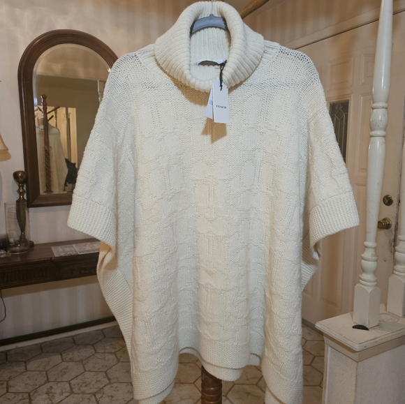 Coach Signature Wool Blend Poncho - Picture 2 of 8